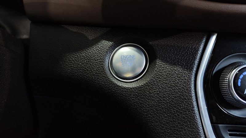 Hyundai Santa Fe • 2019 • 120,746 km 29