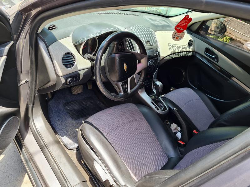 Chevrolet Cruze • 2012 • 135,000 km 3