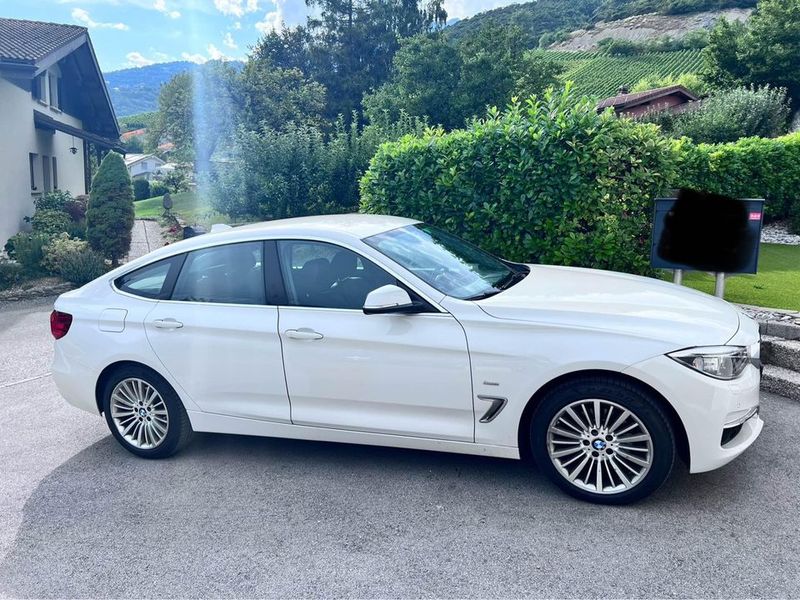 BMW 328i • 2016 • 180 km 5