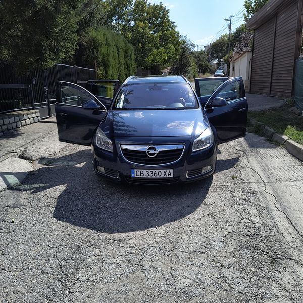Opel Insignia • 2011 • 162,000 km 4
