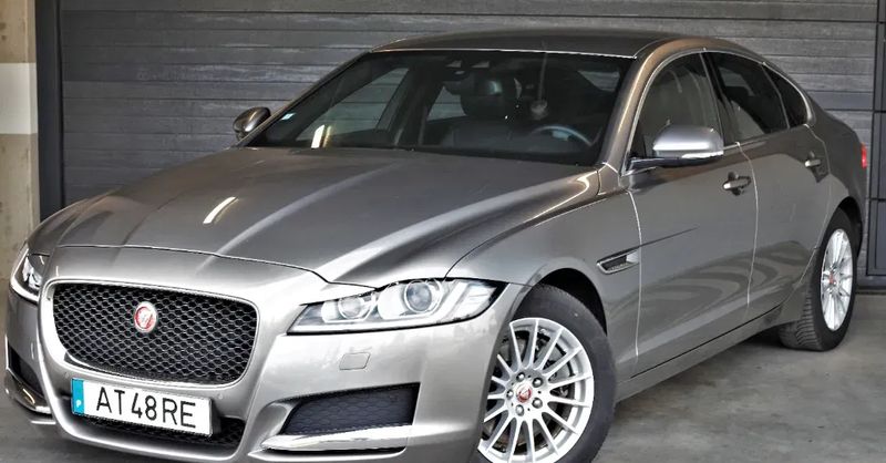 Jaguar XF • 2019 • 44,000 km 1