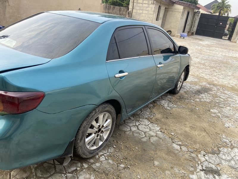Toyota Corolla • 2008 • 230,000 km 6