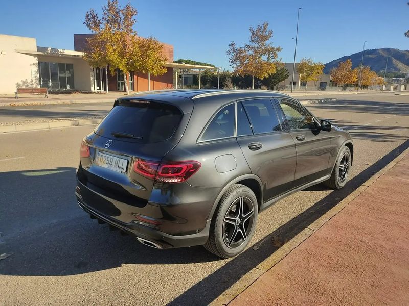Mercedes-Benz GLC • 2021 • 49,000 km 11