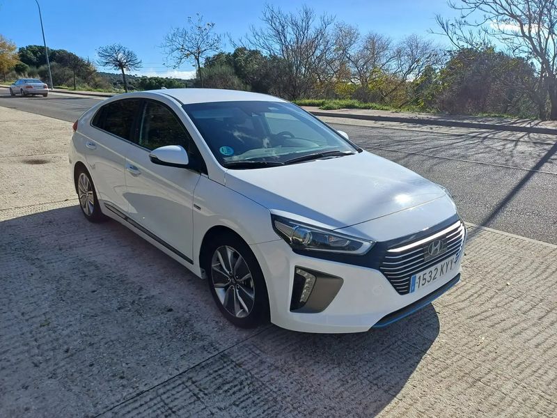 Hyundai Ioniq Electric • 2019 • 105,000 km 1