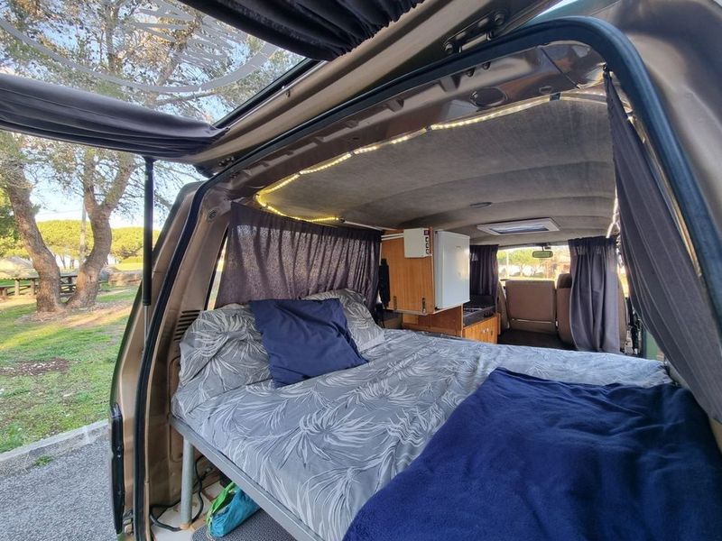 Toyota Hiace • 1989 • 216,000 km 6