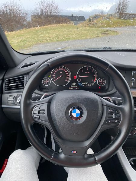 BMW X3 • 2012 • 224,000 km 6