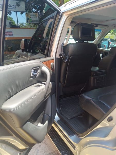 Nissan Patrol • 2011 • 214,750 km 11