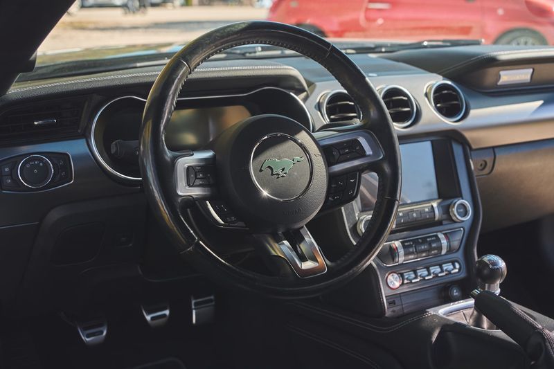 Ford Mustang • 2019 • 67,000 km 3