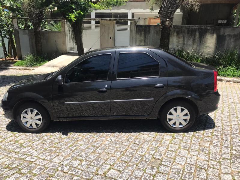 Renault Logan • 2013 • 39,000 km 5