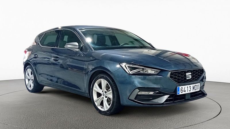 Seat Leon • 2023 • 5,792 km 2