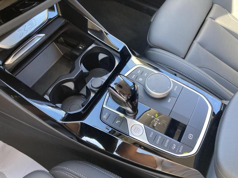 BMW X3 • 2024 • 26,558 km 14