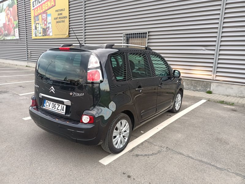 Citroën C3 Picasso • 2011 • 215,000 km 6