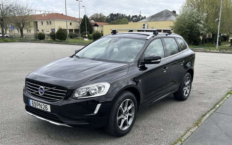 Volvo XC60 • 2015 • 112,850 km 1