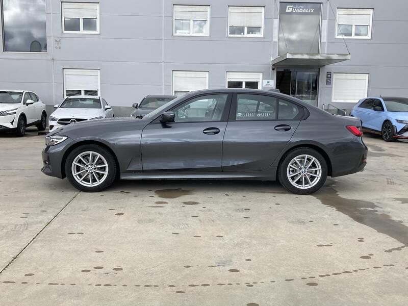 BMW 3 Series • 2021 • 81,000 km 4