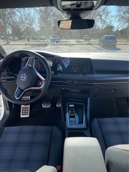 Volkswagen Golf GTI • 2024 • 14,500 km 3