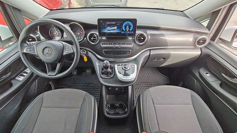 Mercedes-Benz 200 D • 2018 • 146,089 km 6