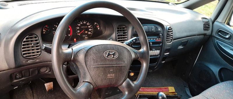 Hyundai H1 • 2003 • 160,000 km 5