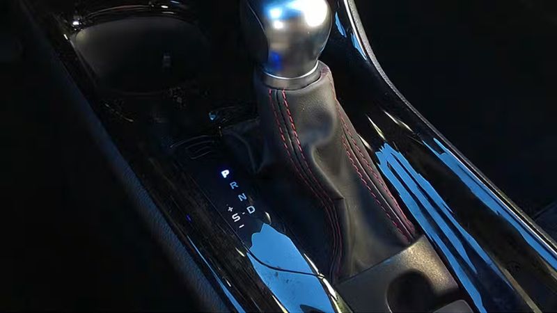 Toyota C-HR • 2022 • 51,255 km 5