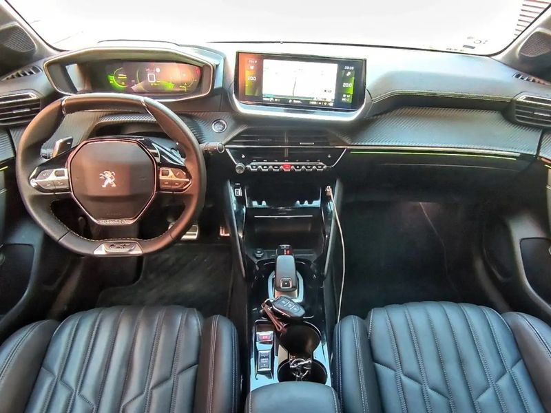 Peugeot 308 • 2020 • 24,000 km 3