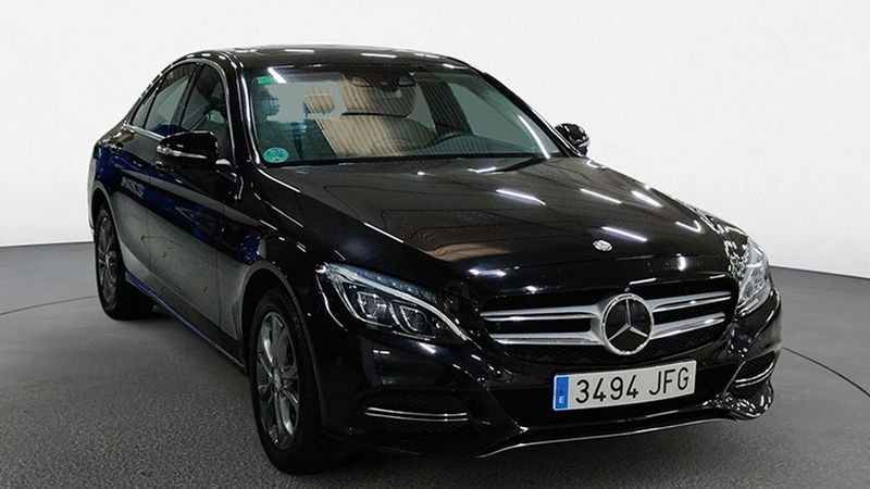 Mercedes-Benz C-Class • 2015 • 137,153 km 1