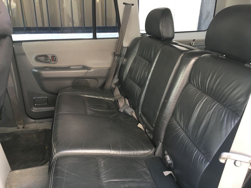 Mitsubishi Montero Sport • 2007 • 190,000 km 11