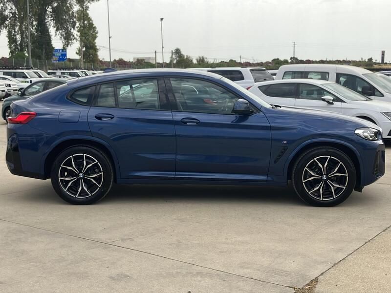 BMW X4 • 2023 • 61,611 km 6