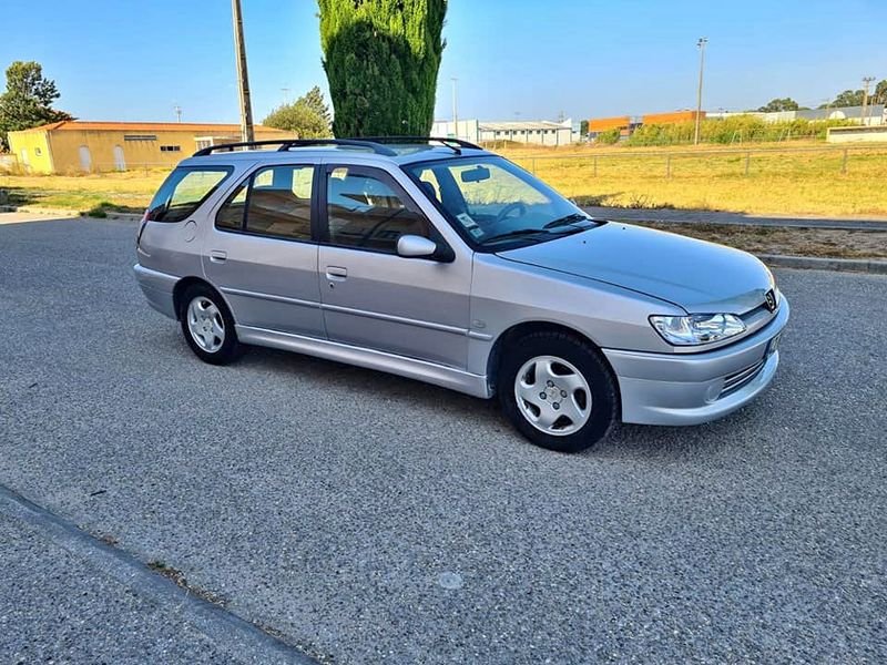 Peugeot 306 • 2000 • 228,000 km 2