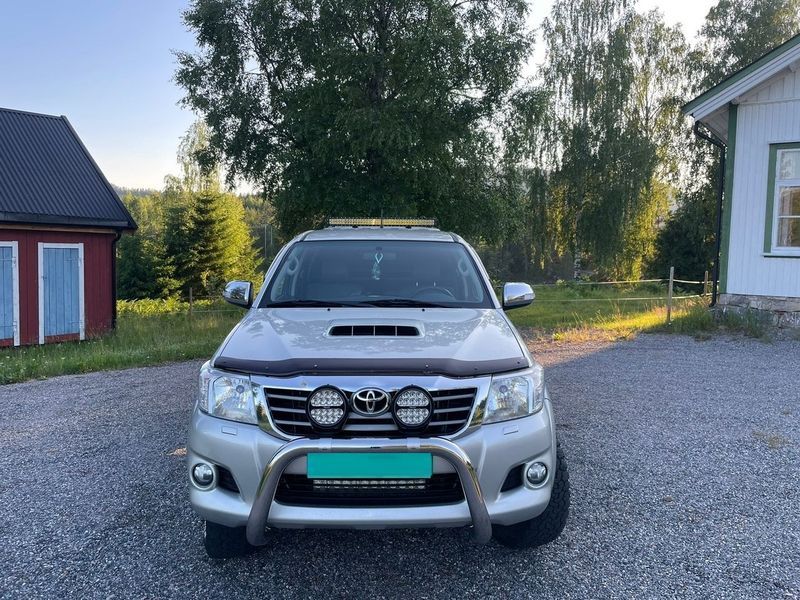 Toyota Hilux • 2014 • 131,500 km 1