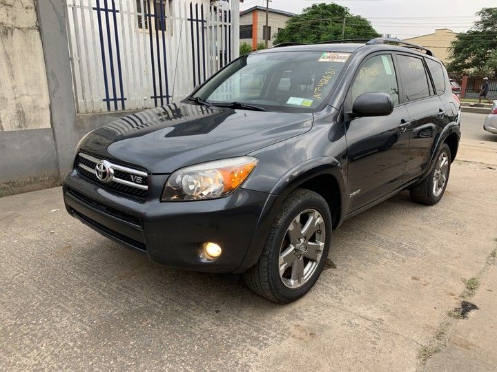Toyota RAV4 • 2010 • 22 km 2