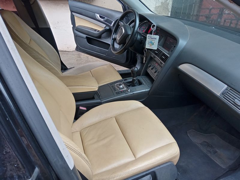 Audi A6 • 2006 • 300,576 km 3