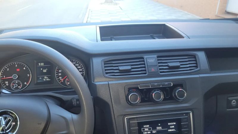 Volkswagen Caddy • 2019 • 72,000 km 5