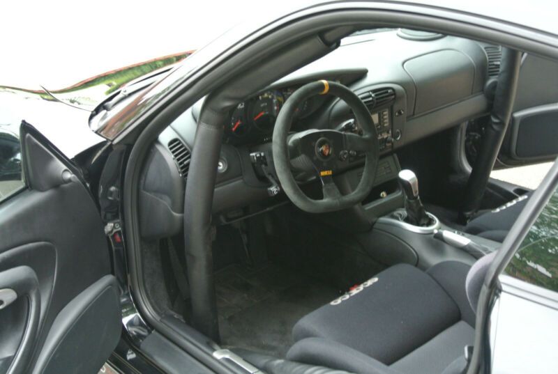 Porsche 968 • 1999 • 52,200 km 11