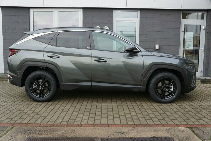 Hyundai Tucson • 2021 • 122,000 km 7