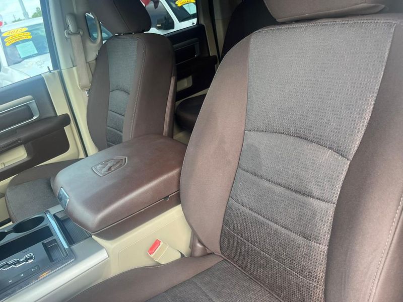 Dodge Ram Pickup 1500 • 2013 • 90,000 km 7