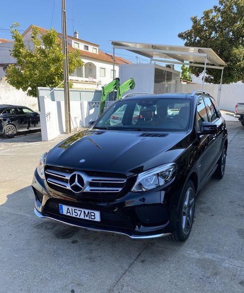 Mercedes-Benz GLE • 2017 • 115,000 km 1