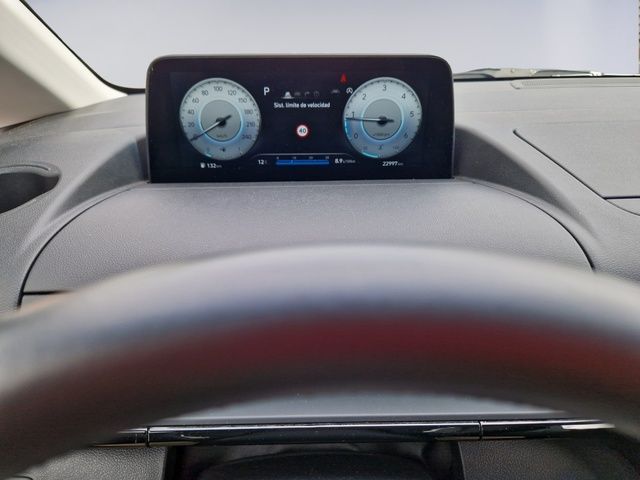 Hyundai H1 • 2023 • 23,000 km 13