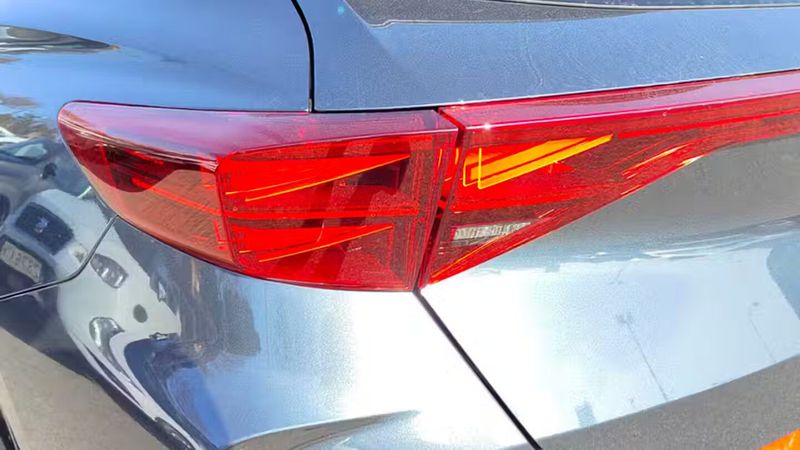 Seat Leon • 2025 • 7,400 km 18