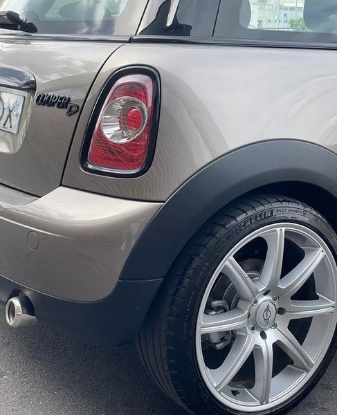 MINI Cooper • 2014 • 160,000 km 3