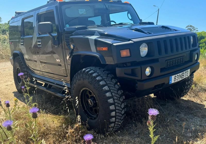 Hummer H2 • 2003 • 83,810 km 1