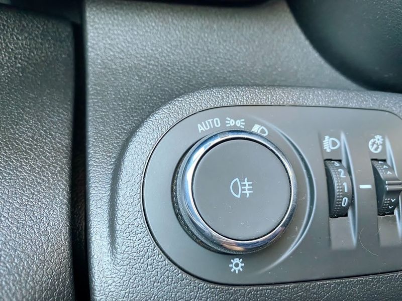 Opel Campo • 2019 • 146,000 km 7