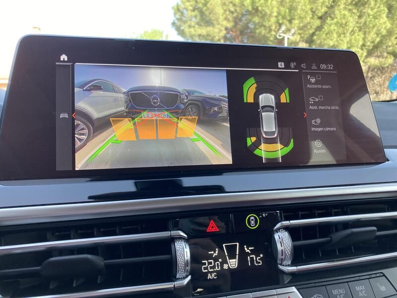 BMW X4 • 2022 • 44,798 km 36