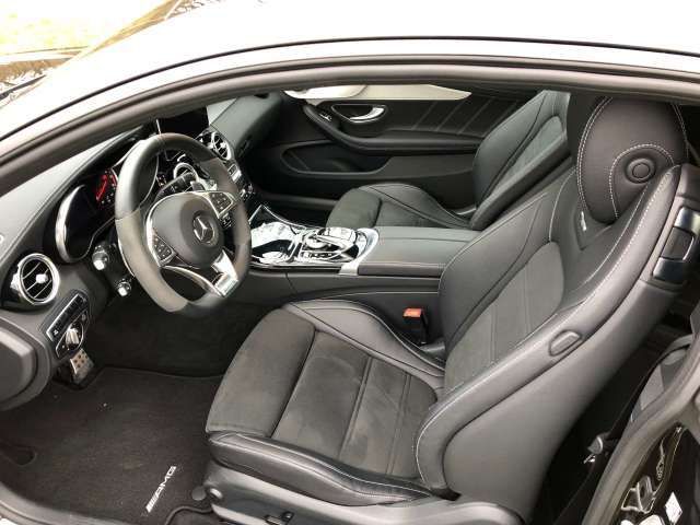 Mercedes-Benz C-Class • 2016 • 42,880 km 4