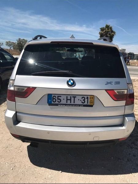 BMW X3 • 2009 • 275,000 km 1