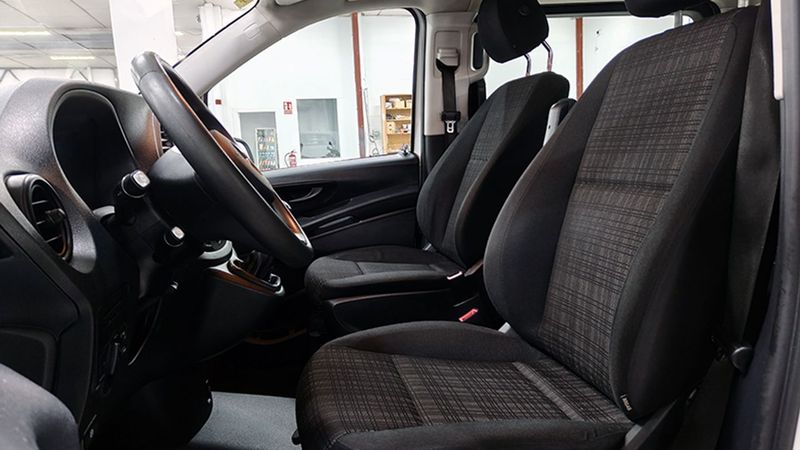 Mercedes-Benz Sprinter • 2018 • 115,000 km 10