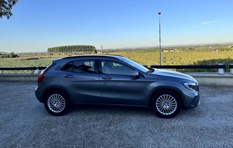 Mercedes-Benz GLA • 2017 • 79,900 km 2