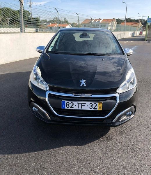 Peugeot 207 • 2017 • 30,000 km 1
