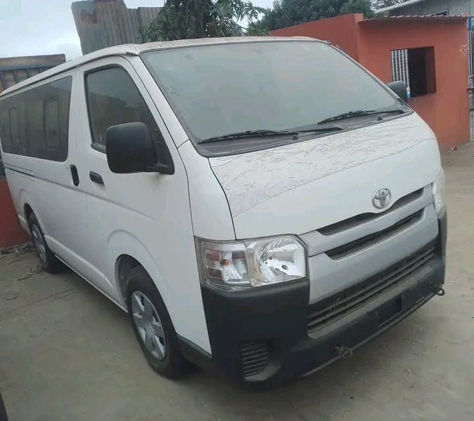 Toyota Hiace • 2016 • 56 km 3