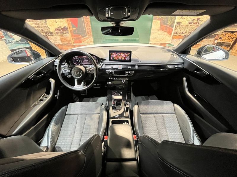 Audi A3 • 2017 • 84,000 km 5