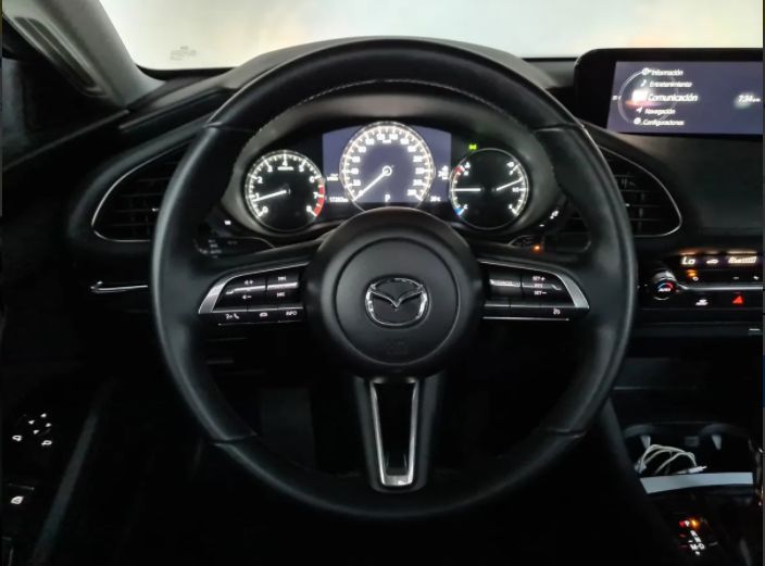 Mazda 3 • 2021 • 77,000 km 8