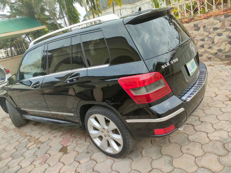 Mercedes-Benz GLK • 2010 • 200,456 km 6